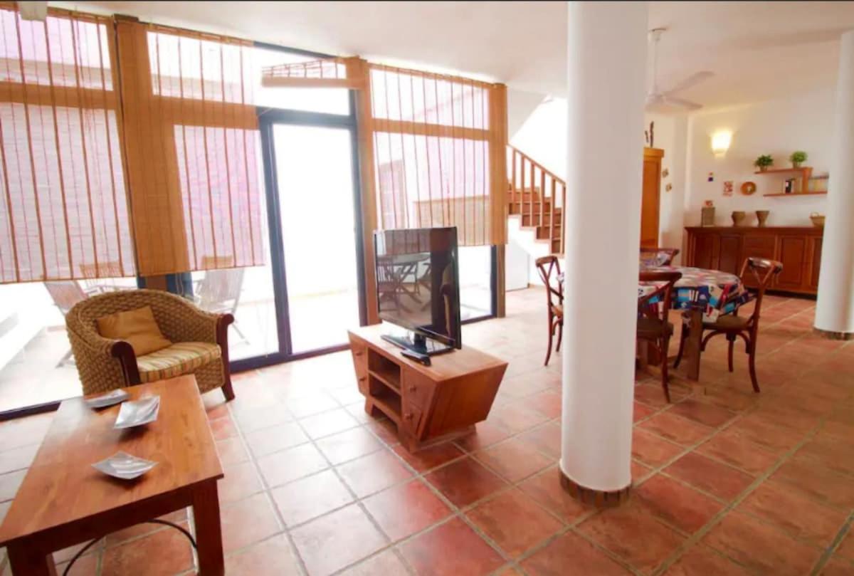 Lightbooking La Graciosa Caleta de Sebo Exterior foto