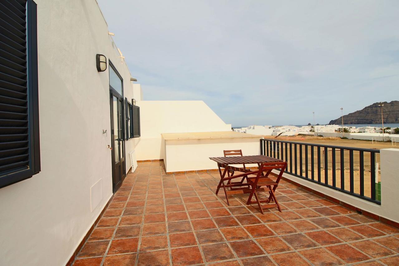 Lightbooking La Graciosa Caleta de Sebo Exterior foto